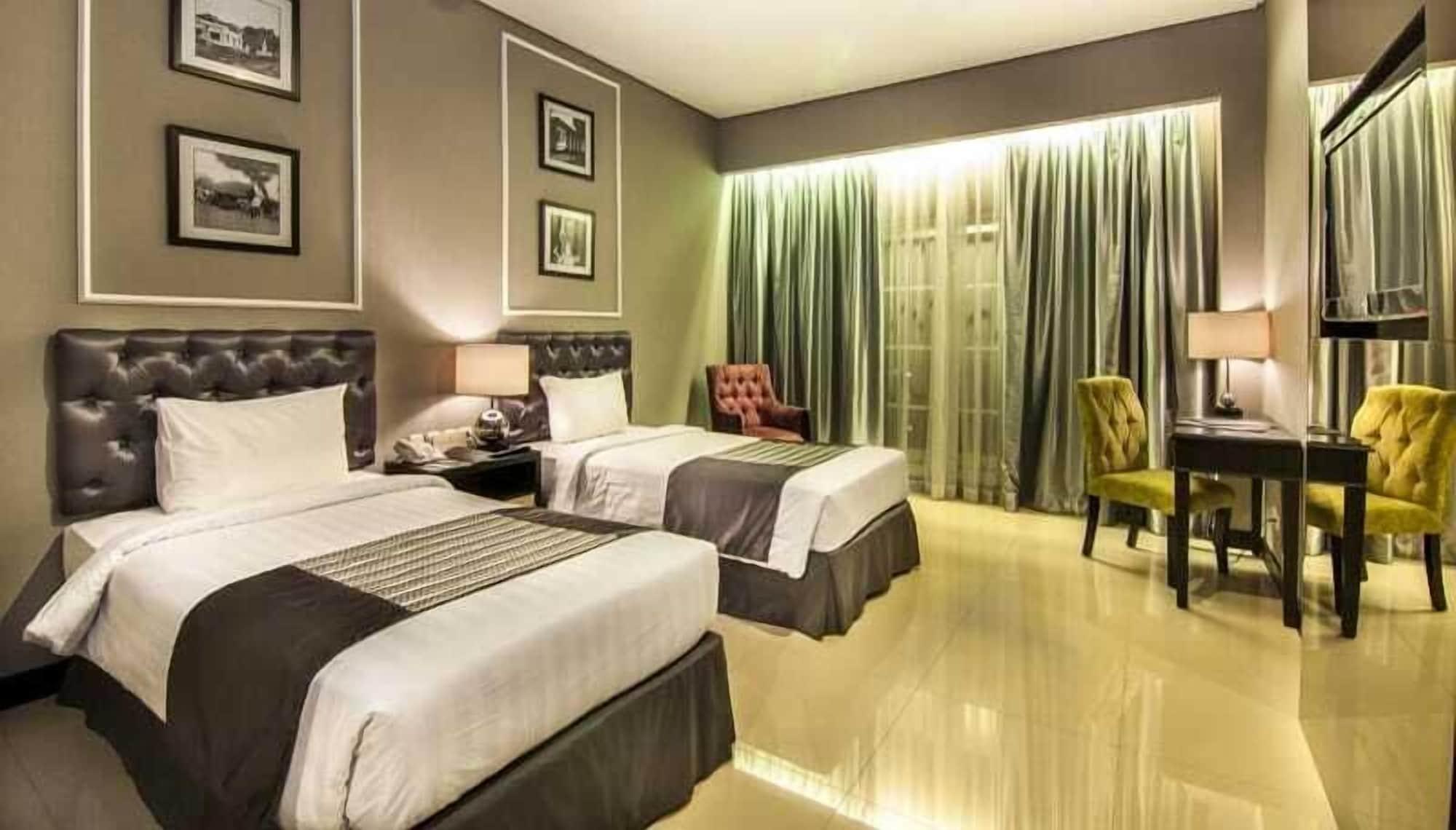 The Mirah Hotel Bogor Extérieur photo