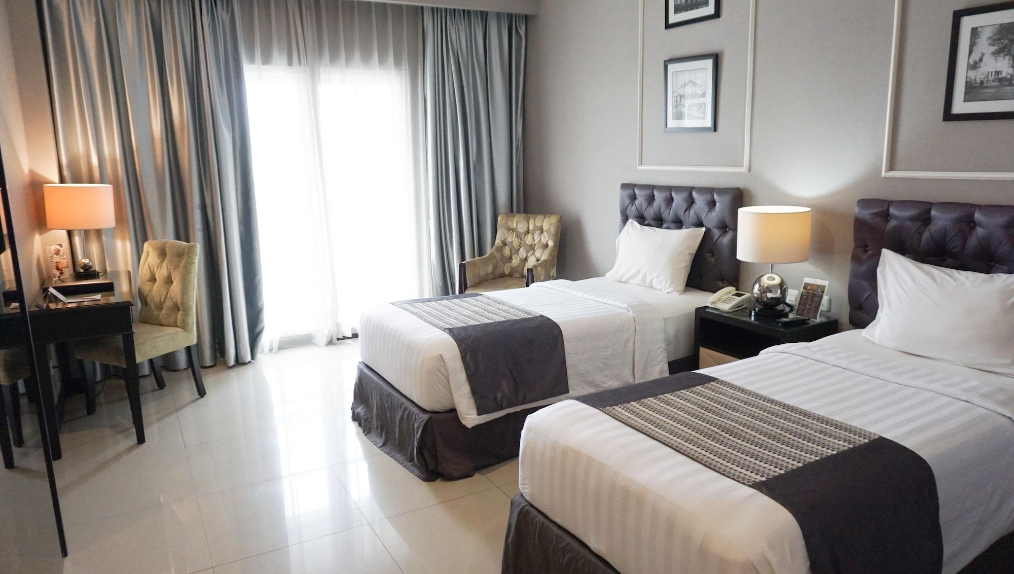 The Mirah Hotel Bogor Extérieur photo