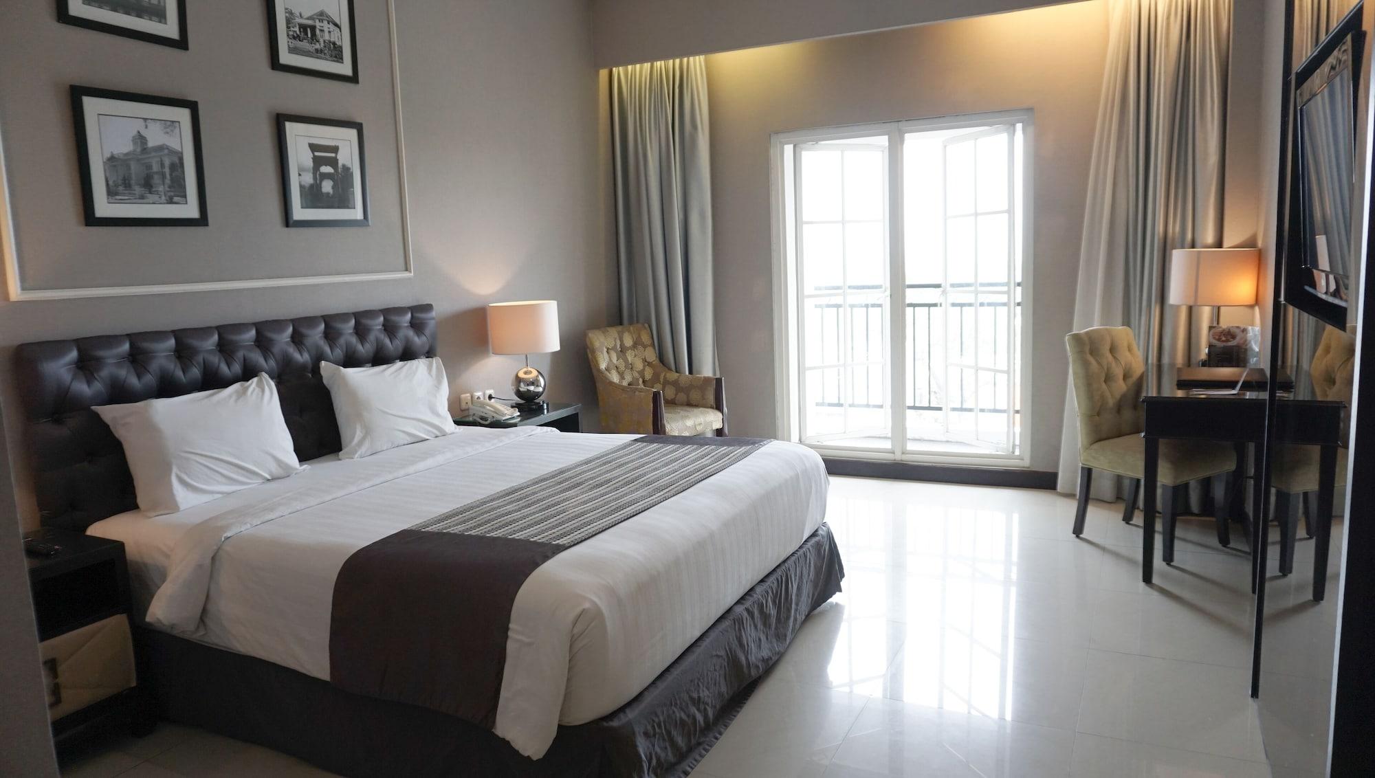 The Mirah Hotel Bogor Extérieur photo