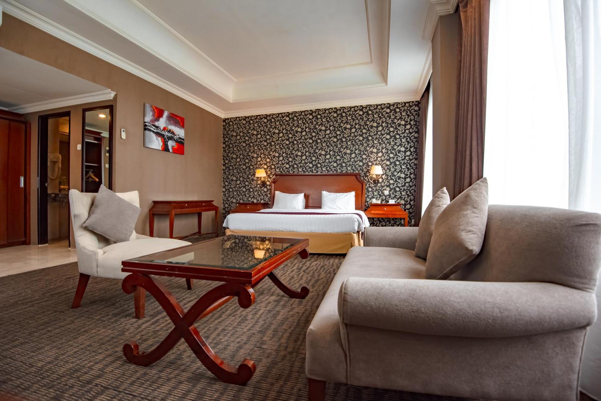 The Mirah Hotel Bogor Extérieur photo