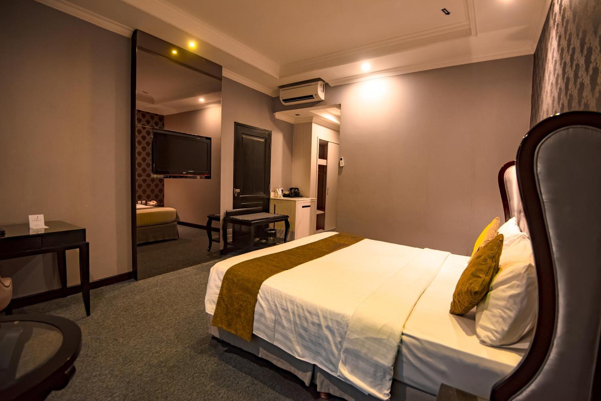 The Mirah Hotel Bogor Extérieur photo