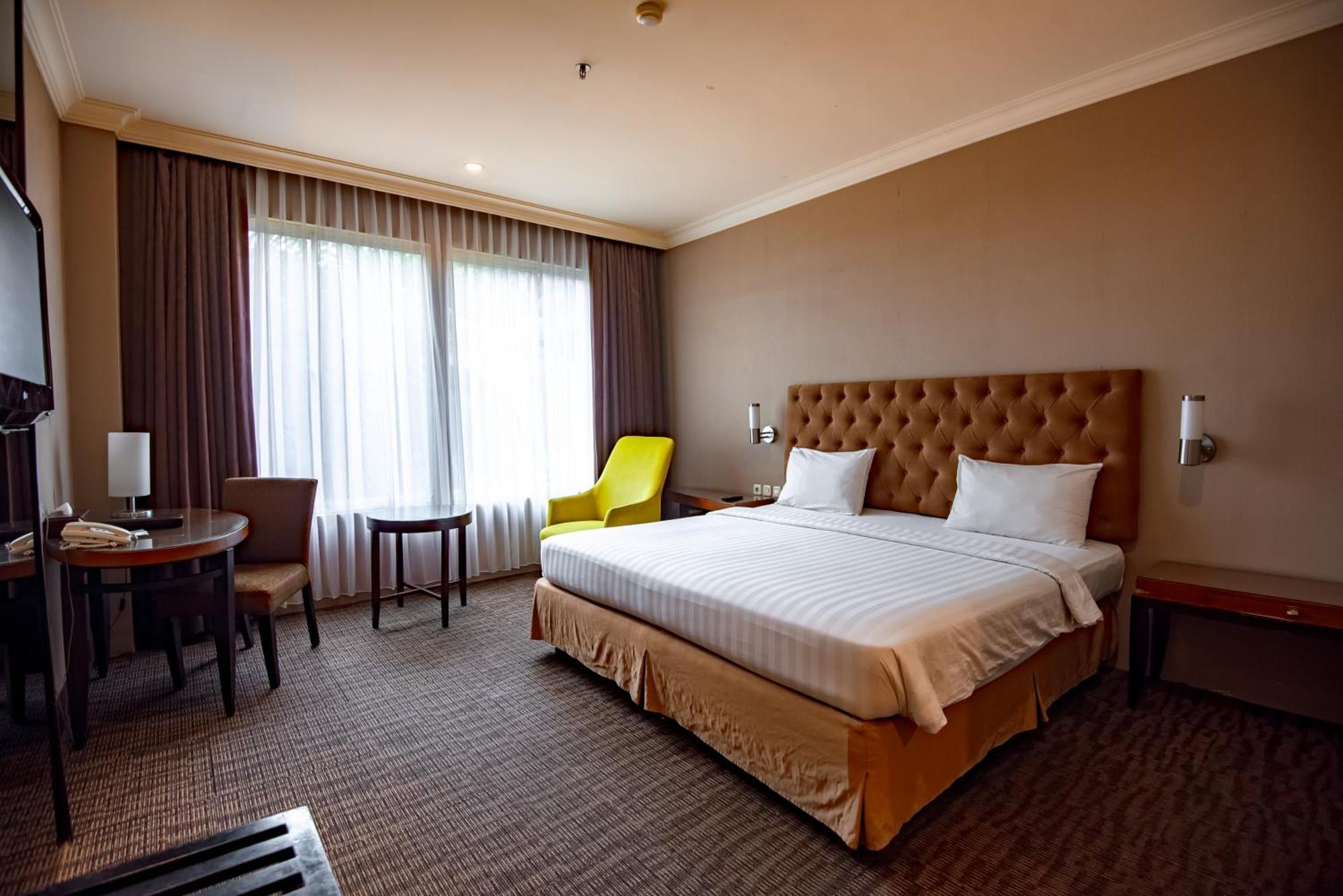 The Mirah Hotel Bogor Extérieur photo